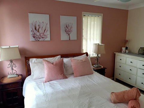 Tingalpa Townhouse Treat - Yarra Valley Accommodation 0