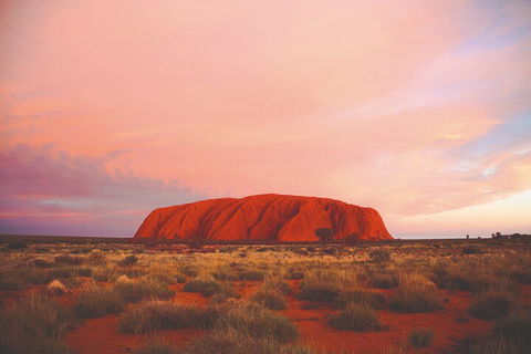 2-Day Uluru (Ayers Rock) And Kata Tjuta Trip From Alice Springs - Yarra Valley Accommodation 0