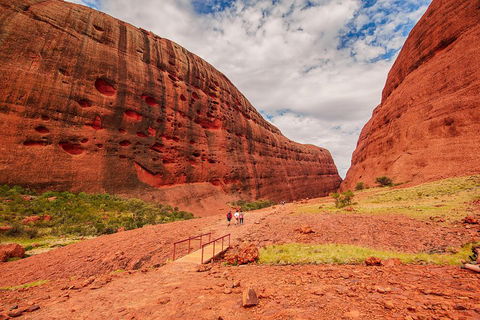 Kata Tjuta Sunrise And Valley Of The Winds Half-Day Trip - Yarra Valley Accommodation 3