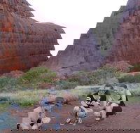 5-Hour Kata Tjuta Sunrise Tour from Ayers Rock with Breakfast - Yarra Valley Accommodation