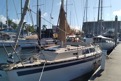 Townsville Small Group Sunset Sail Sailing Cruise Boat Tour Charter Hire - Yarra Valley Accommodation 1