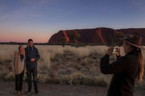 Highlights Of Uluru Including Sunrise And Breakfast - Yarra Valley Accommodation 4