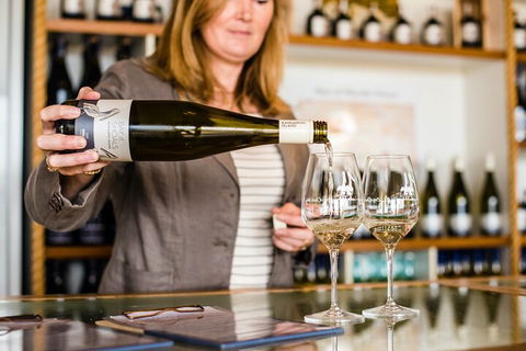 Heritage, Wine & Gin Tours - Yarra Valley Accommodation 1